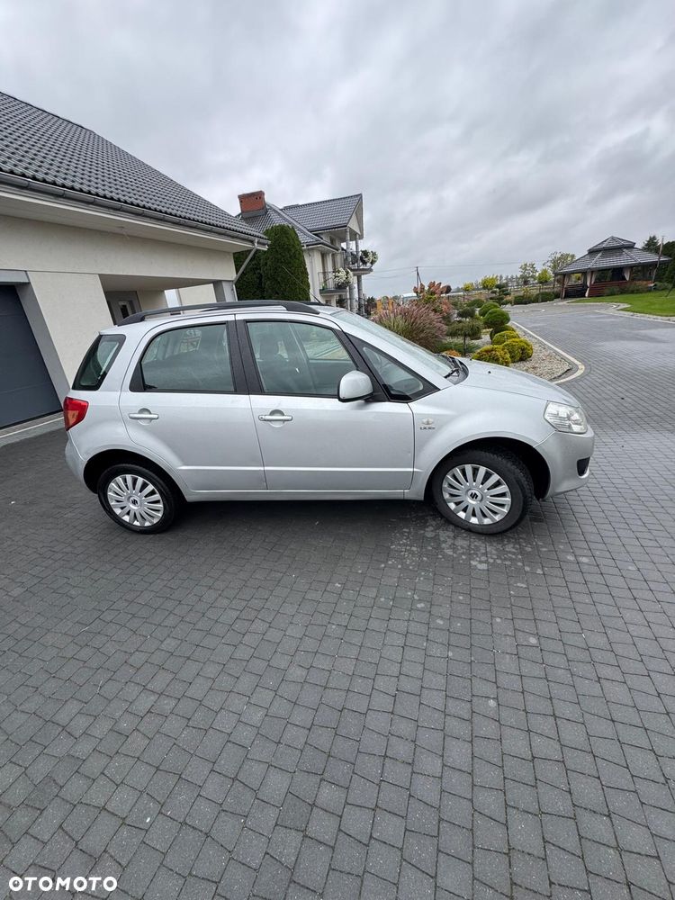 Suzuki Sx4 2008 photo 4
