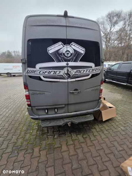 Mercedes-Benz 215 CDI - 2