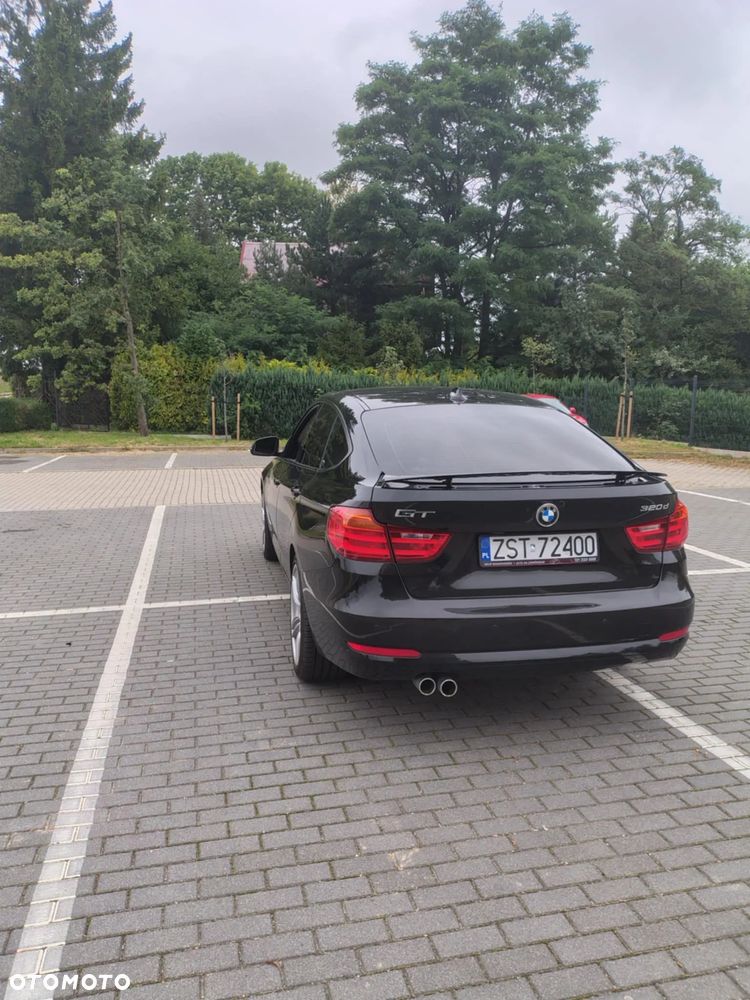 BMW Seria 3 320d - 4
