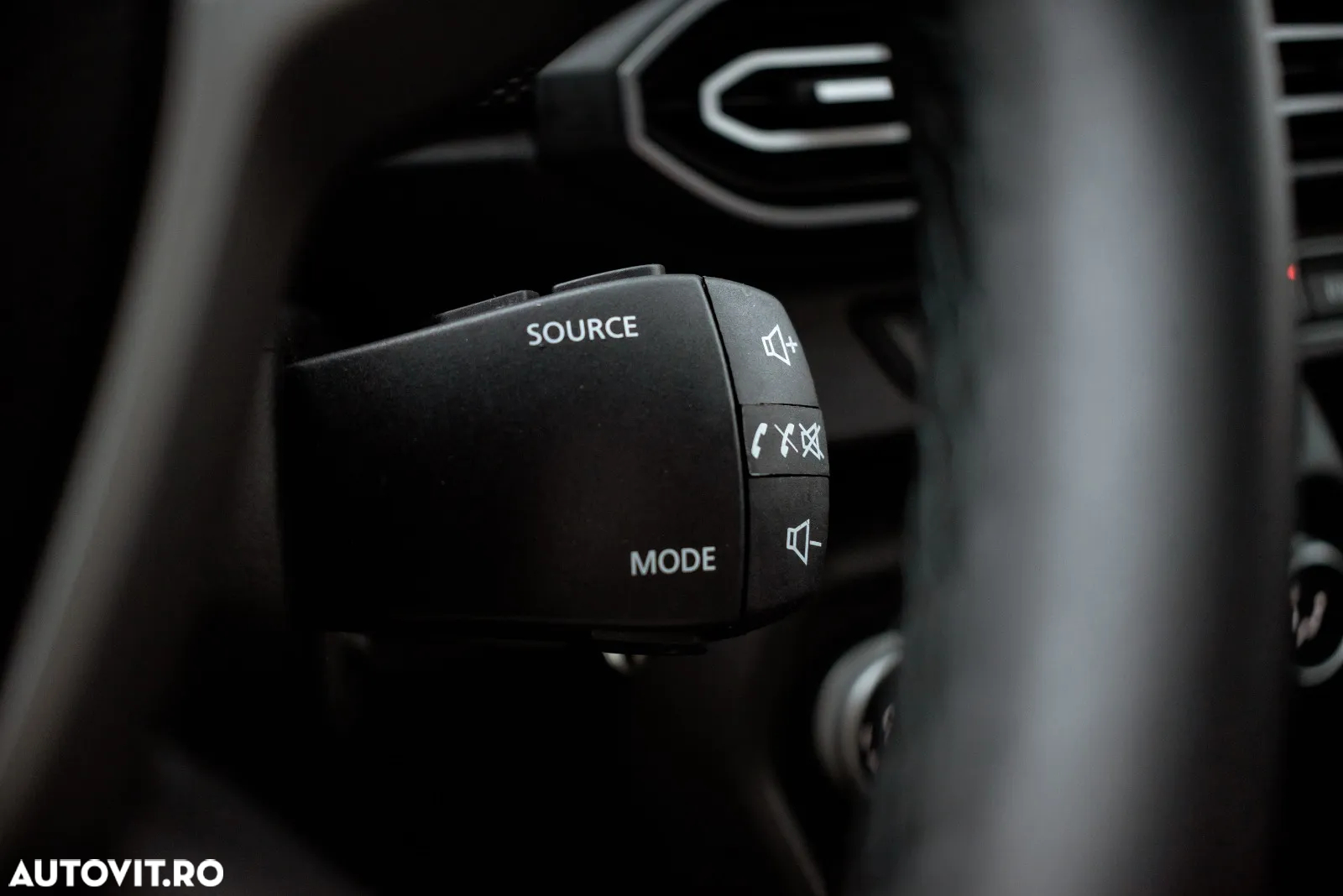Dacia Logan ECO-G 100 MT6 Comfort - 26