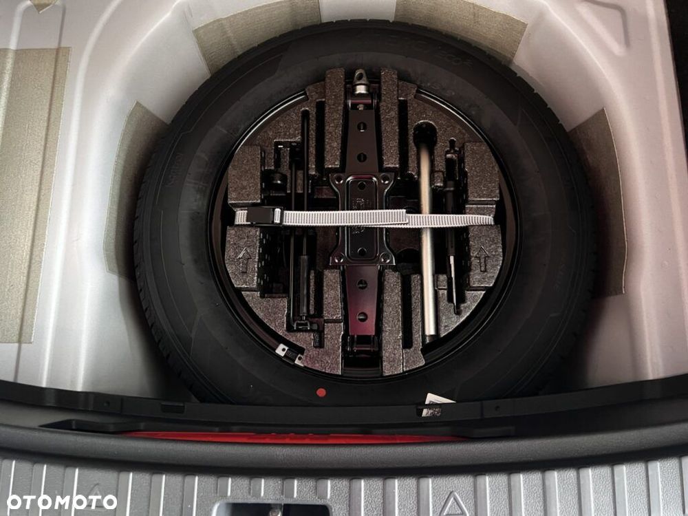 Skoda Scala 1.5 TSI Monte Carlo - 29