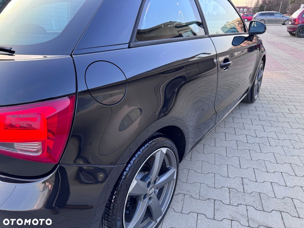 Audi A1 3-drzwiowe 1.4 TFSI S tronic S line Sportpaket - 16
