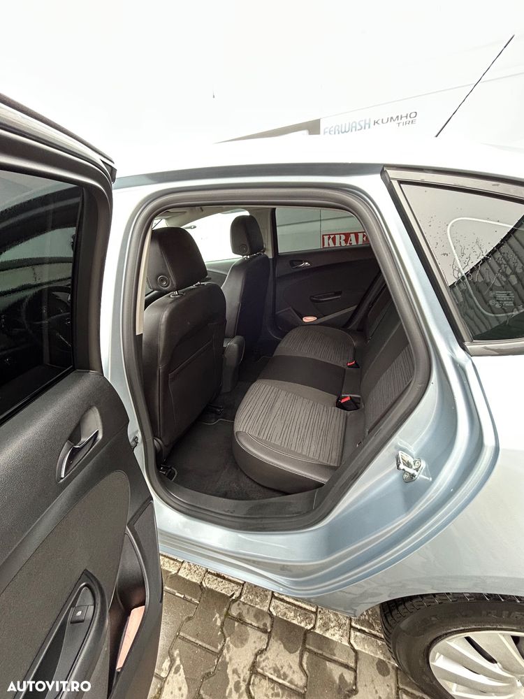 Opel Astra 1.6 TWINPORT ECOTEC Selection - 6