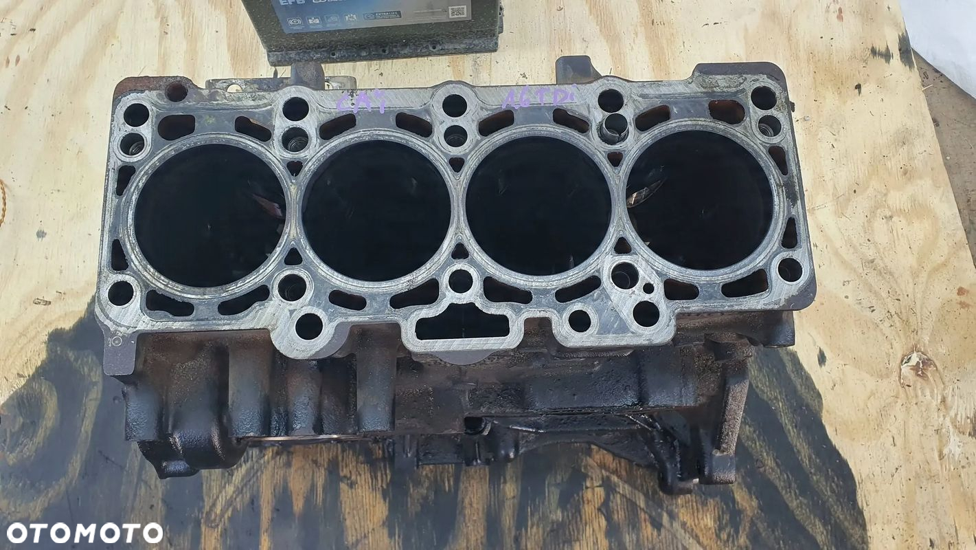 Seat Ibiza IV 4 6J 1.6 TDI CAY 03l021bk Blok silnika nominalny - 4