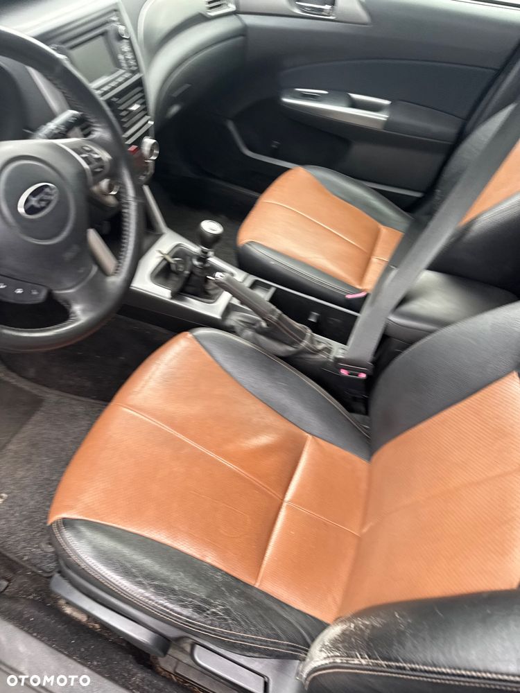 Subaru Forester 2.0D Active Deep Green Pearl - 12