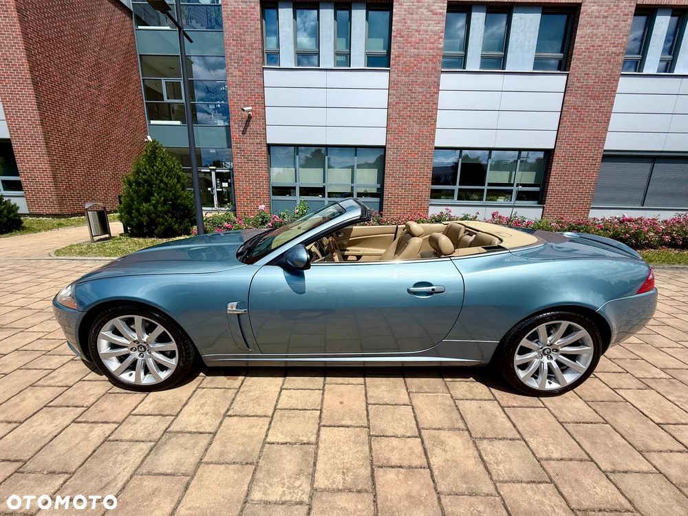 Jaguar XK - 10