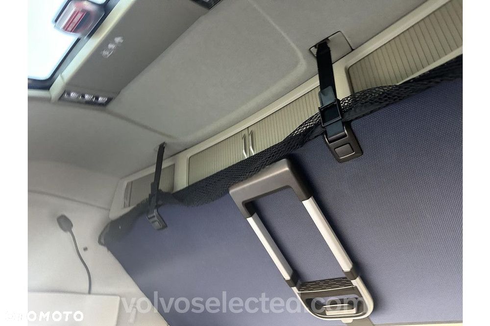 Volvo FH 4x2 460KM I-Save ADR Globetrotter XL!!! - 12