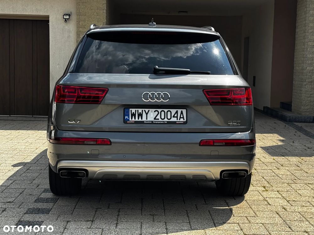 Audi Q7 - 3