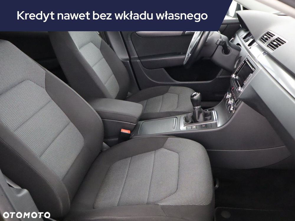 Volkswagen Passat Variant - 11