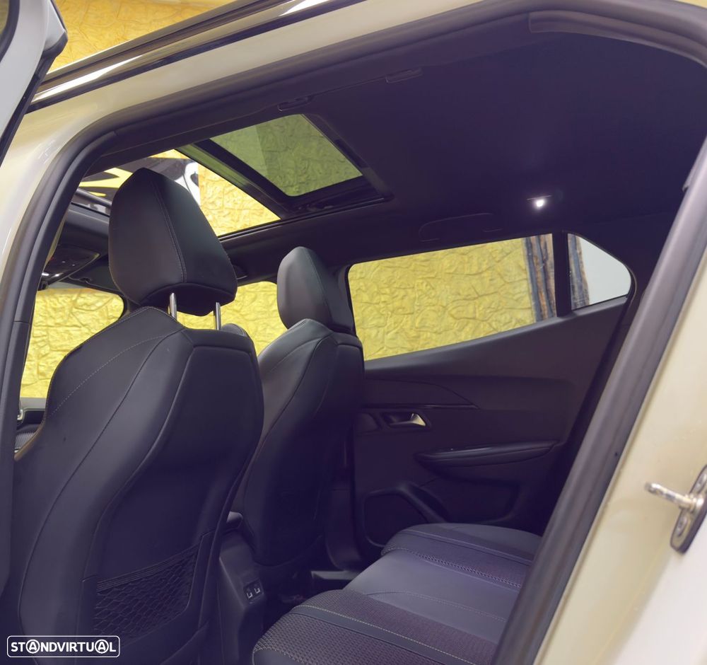 Peugeot 2008 1.5 BlueHDi GT Pack EAT8 - 22