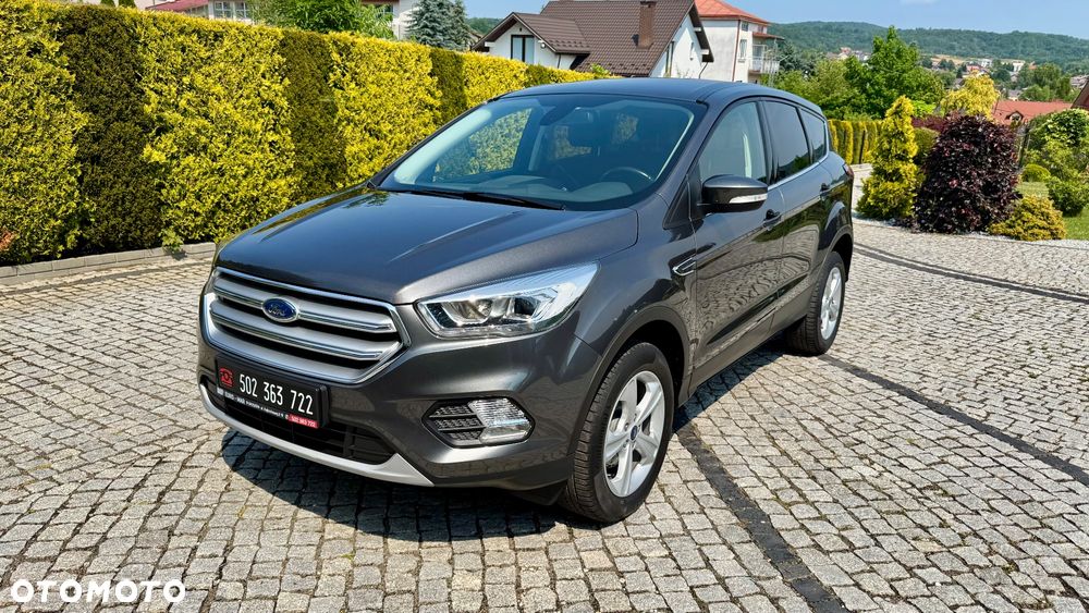 Ford Kuga - 10