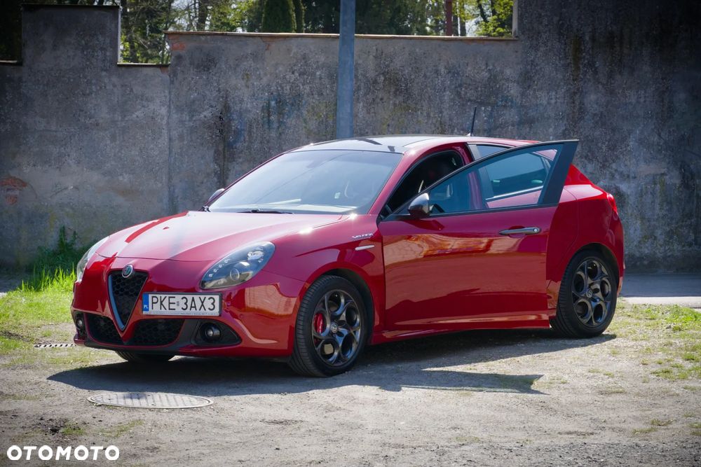 Alfa Romeo Giulietta 1750 TBi Veloce TCT - 6