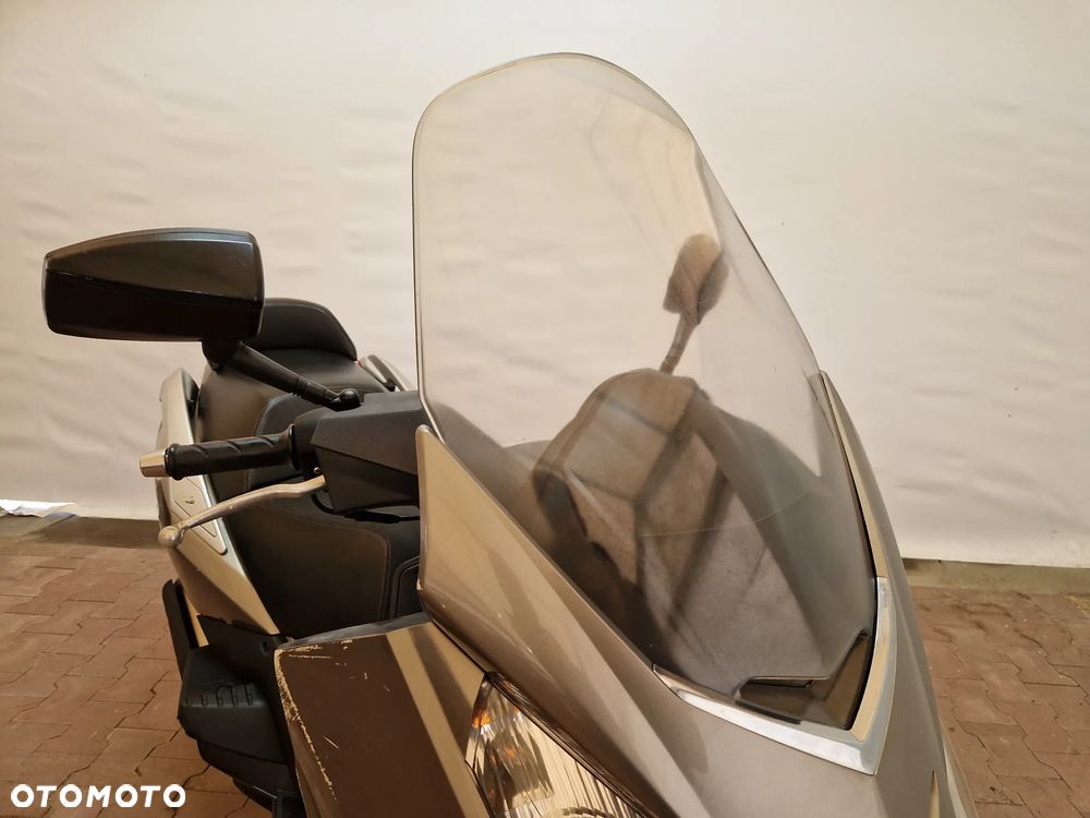 Peugeot Satelis - 11