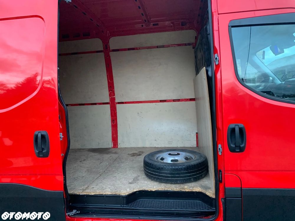 Iveco Daily 35C17 na bliźniaku 35-170 LONG - 18