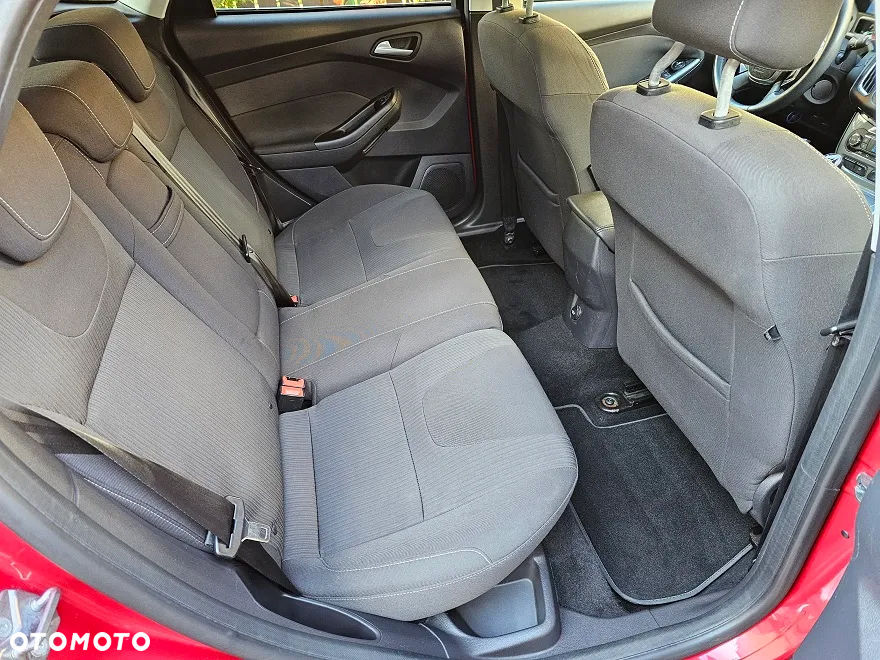 Ford Focus 1.6 EcoBoost Titanium - 17