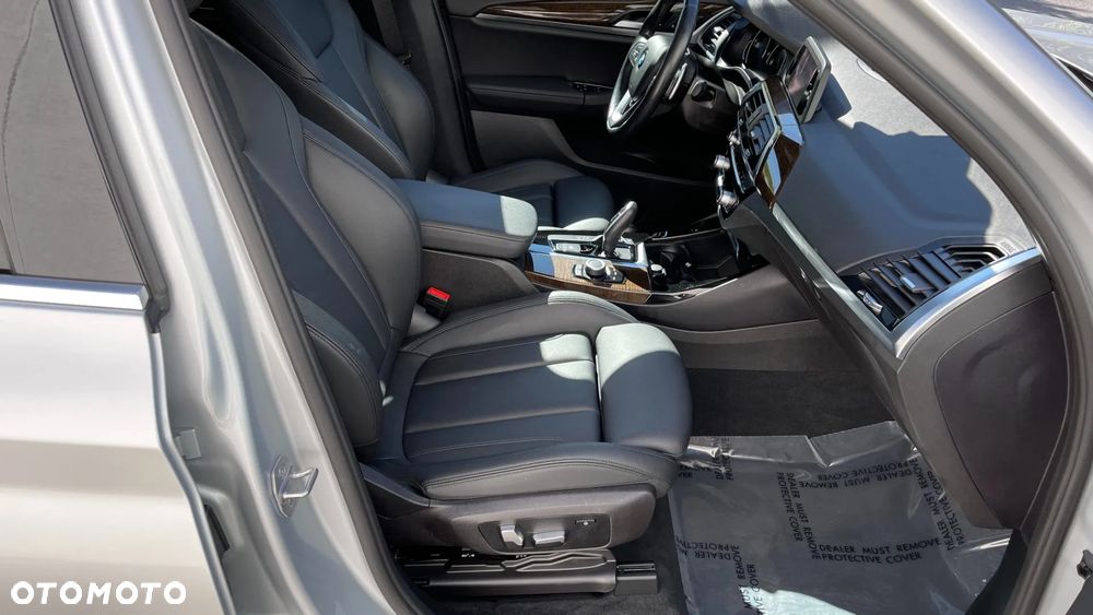 BMW X3 - 16