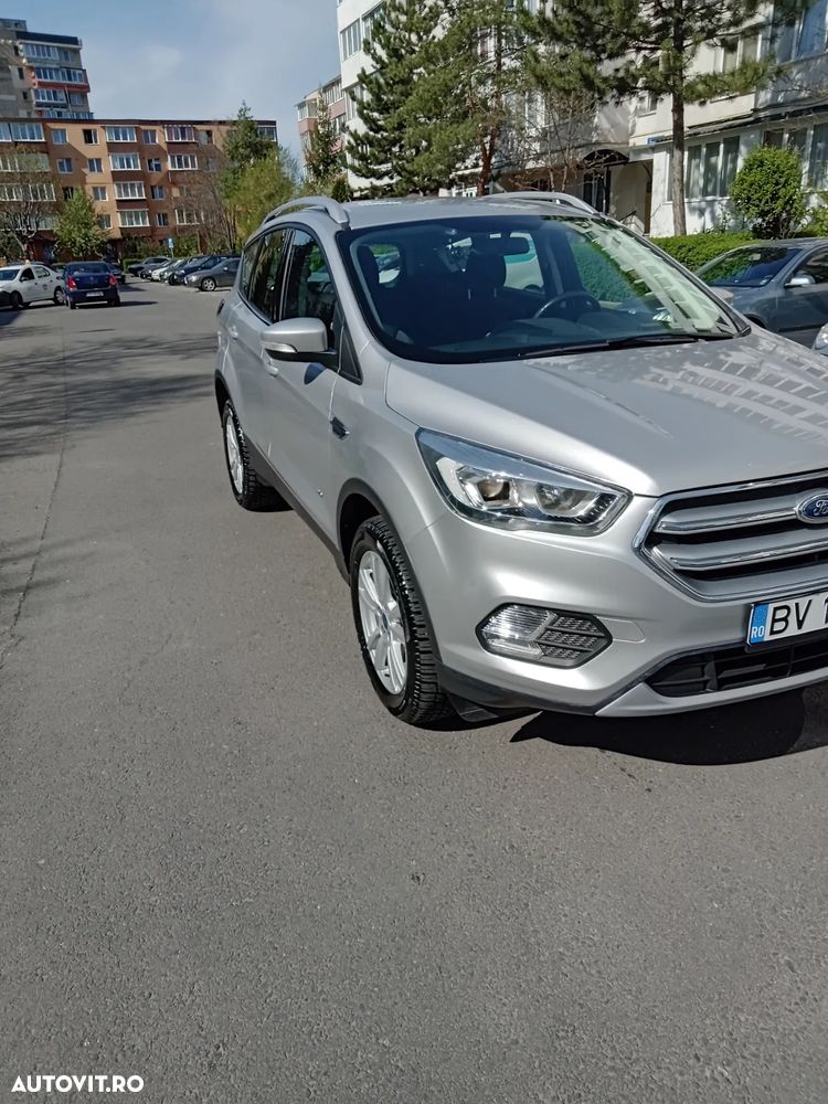 Ford Kuga 2.0 TDCi 4x4 Aut. Business Edition - 8