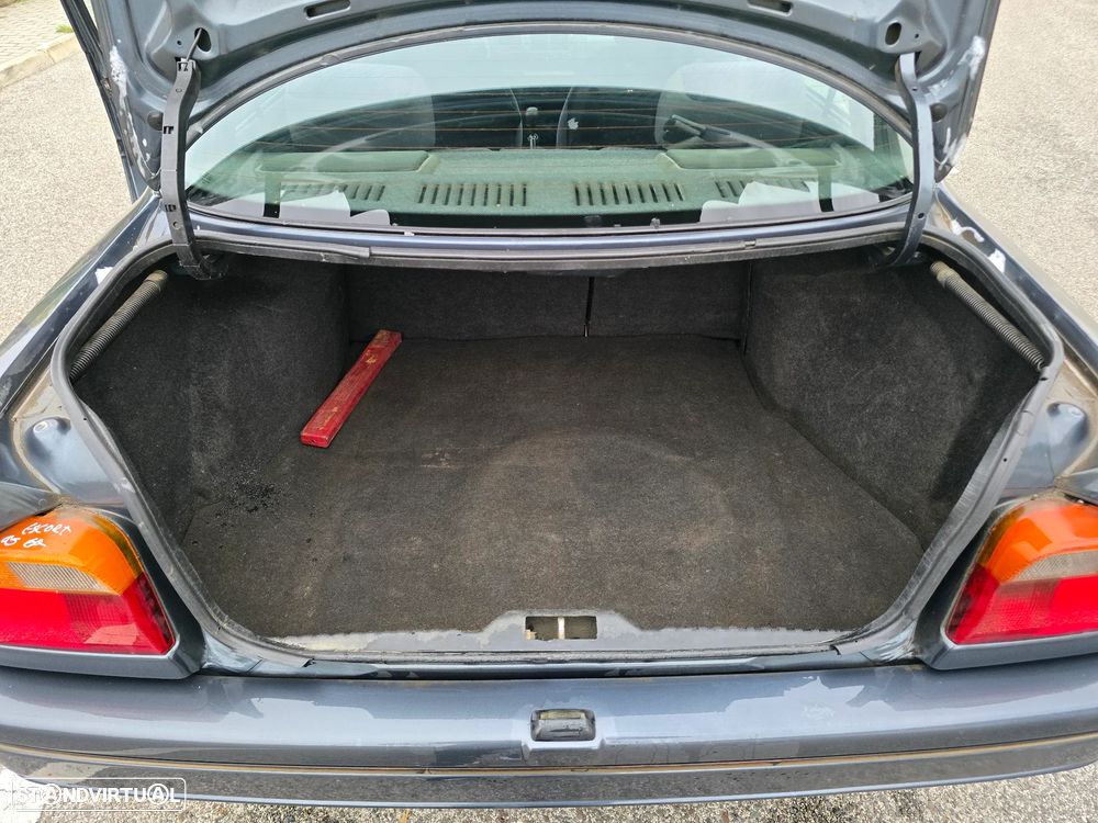 Ford Orion 1.8 Ghia D - 7