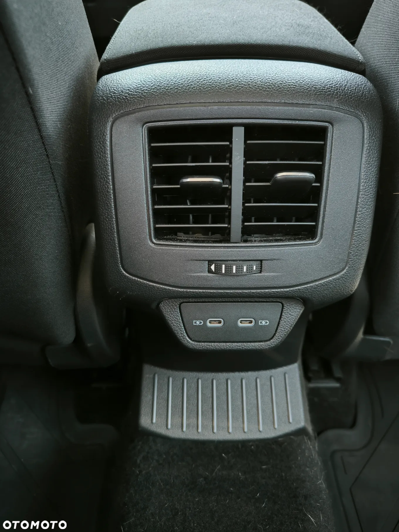Volkswagen T-Roc 1.5 TSI Life DSG - 17