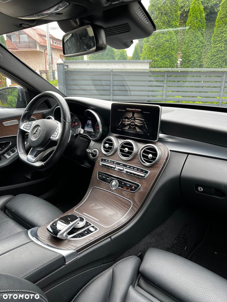 Mercedes-Benz Klasa C 200 T 7G-TRONIC AMG Line - 18