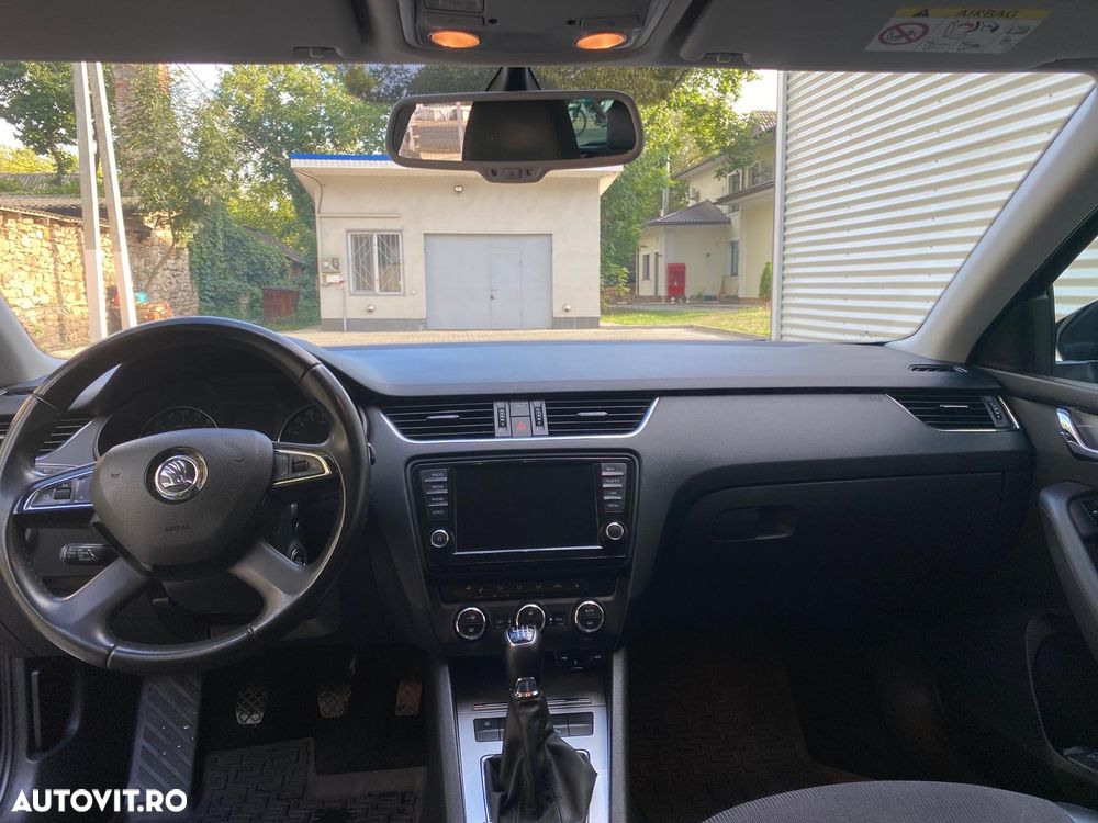 Skoda Octavia 2.0 TDI Ambition - 2