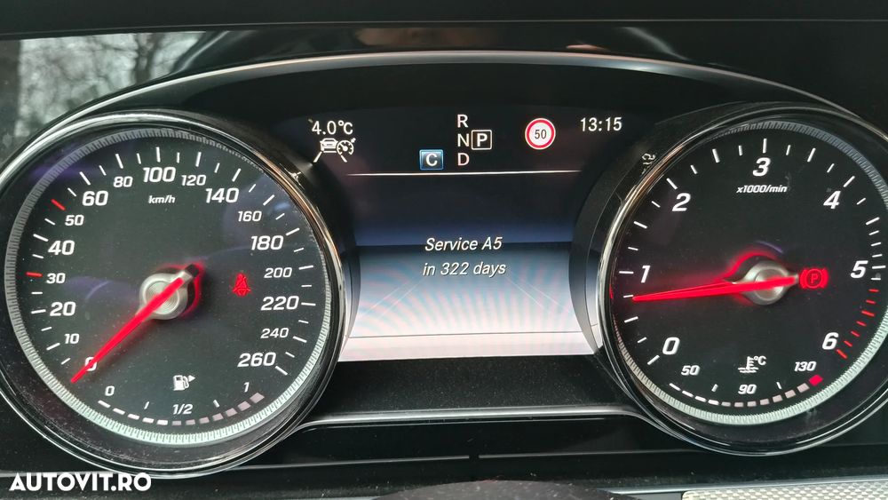 Mercedes-Benz E 220 d 9G-TRONIC Avantgarde - 24