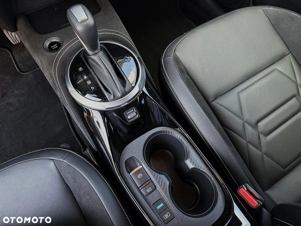 Nissan Juke 1.6 Hybrid N-Design AMT - 17