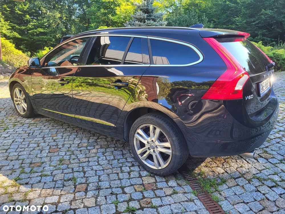 Volvo V60 D3 Edition - 8