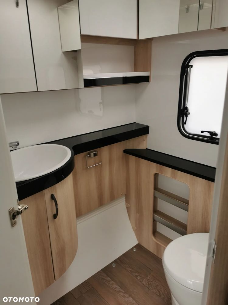 Hobby 460 De Luxe - 11