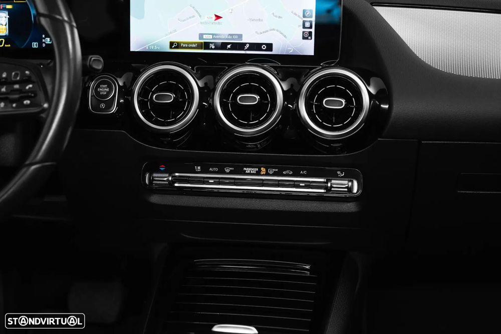 Mercedes-Benz B 180 d 8G-DCT Progressive - 39