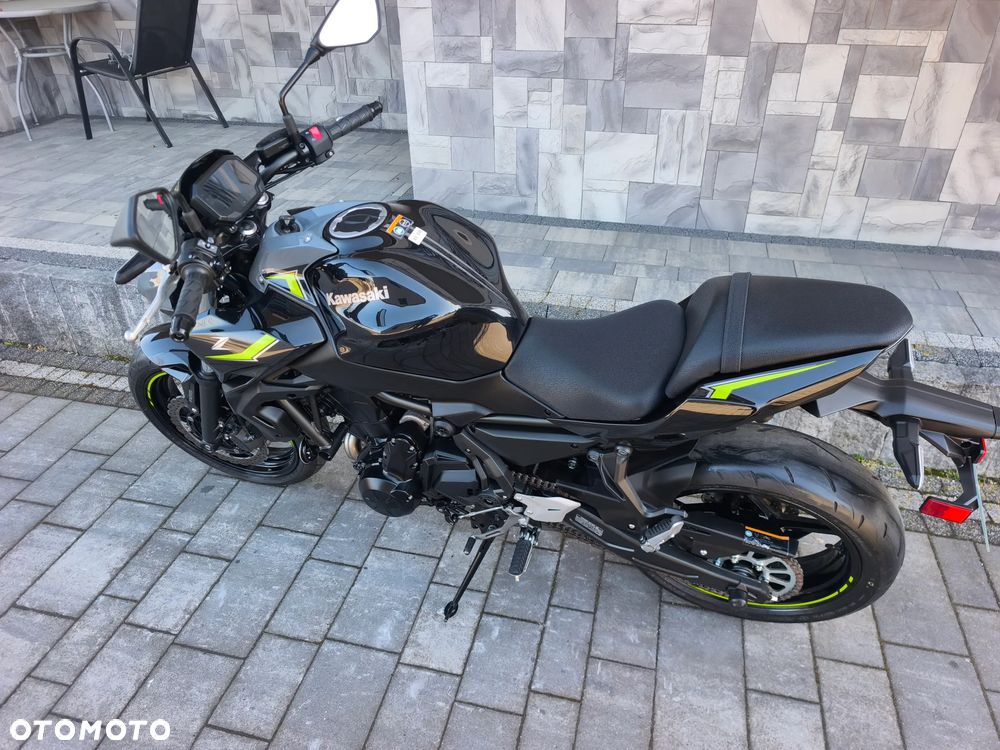 Kawasaki Z - 27