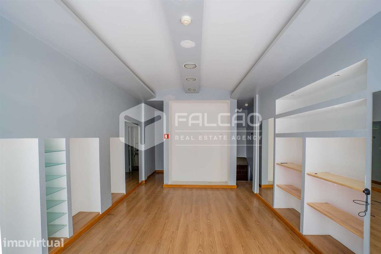Loja  Arrendamento em Santarém (Marvila), Santa Iria da Ribeira de San - Grande imagem: 3/42