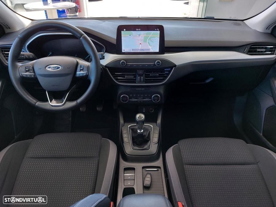 Ford Focus SW 1.5 TDCi EcoBlue Business - 35