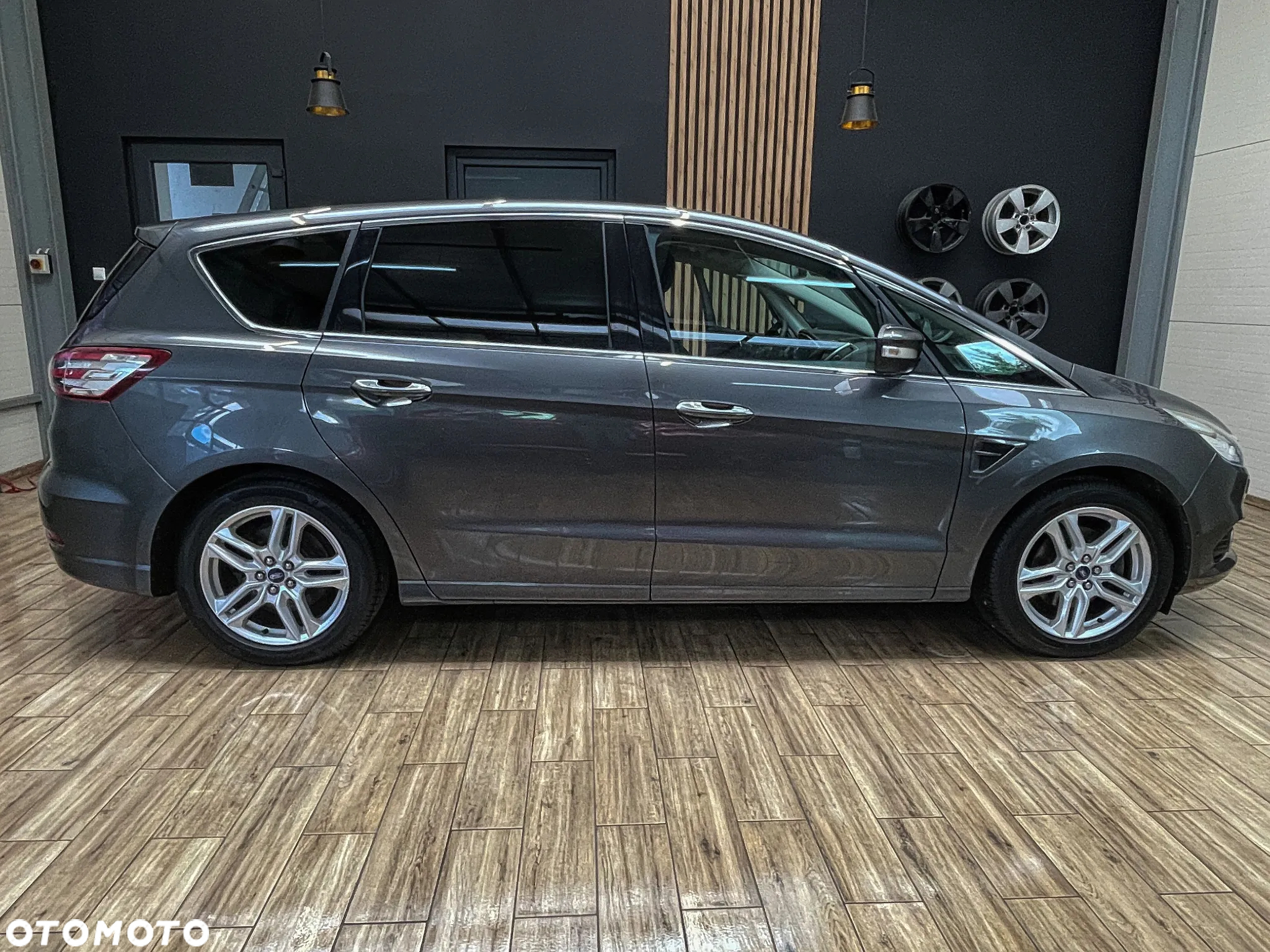 Ford S-Max 2.0 EcoBoost Titanium - 7