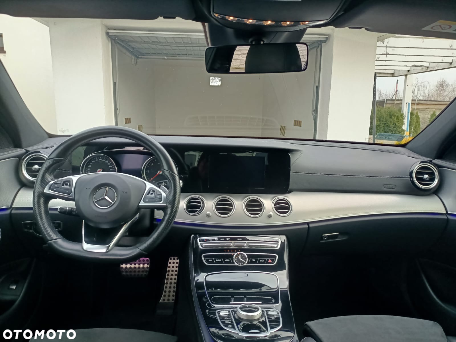 Mercedes-Benz Klasa E 220 d 9G-TRONIC - 5