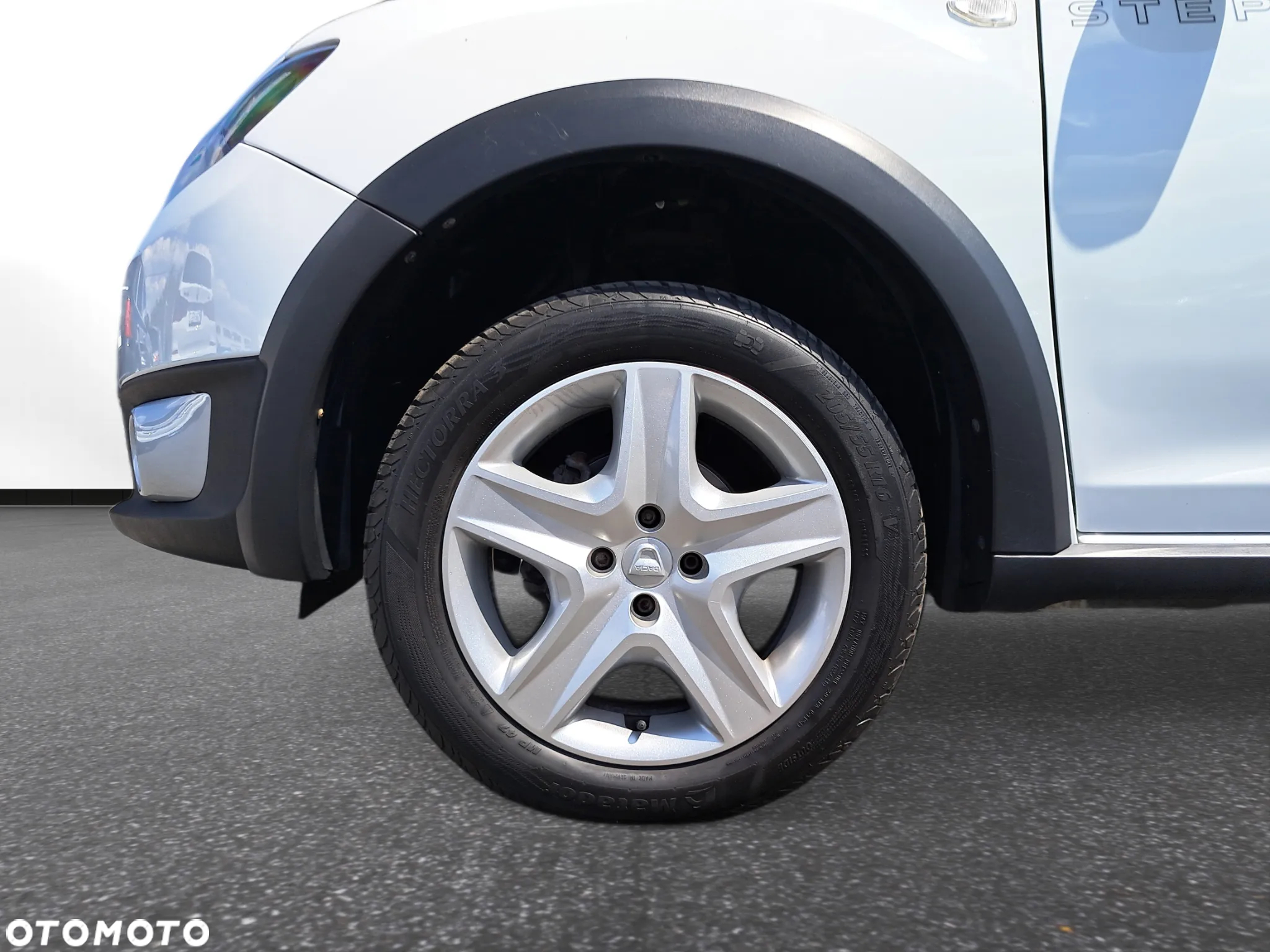 Dacia Sandero Stepway 0.9 TCe Laureate - 19