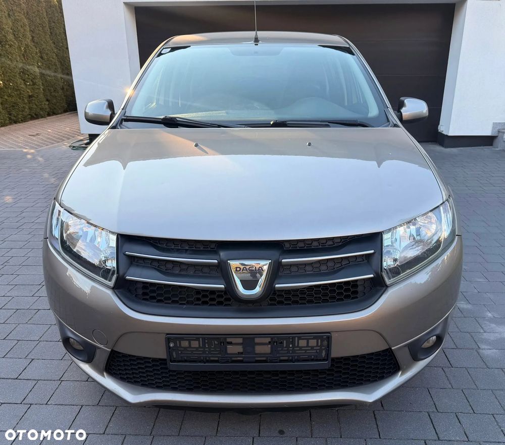 Dacia Sandero 1.2 16V Laureate - 2