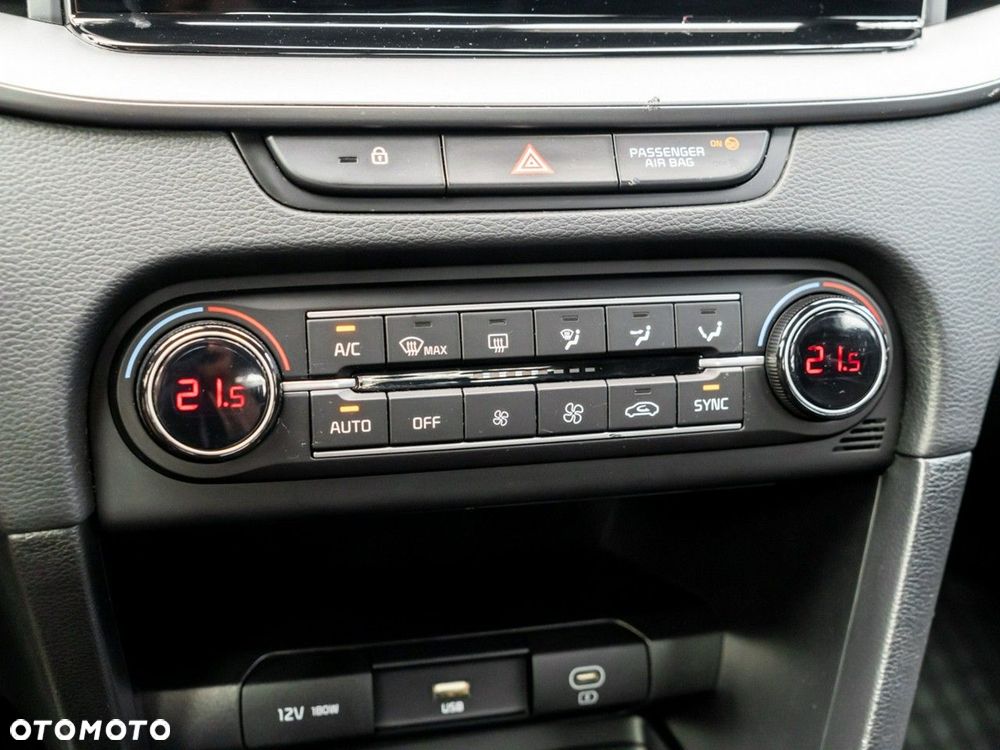 Kia Ceed 1.5 T-GDI M - 15