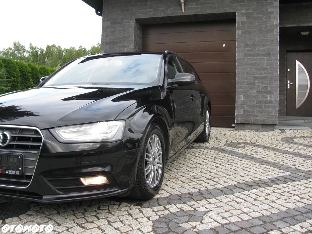 Audi A4 Avant 2.0 TDI - 32