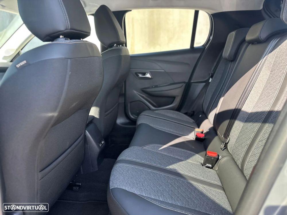 Peugeot 208 1.2 PureTech Allure Pack - 24