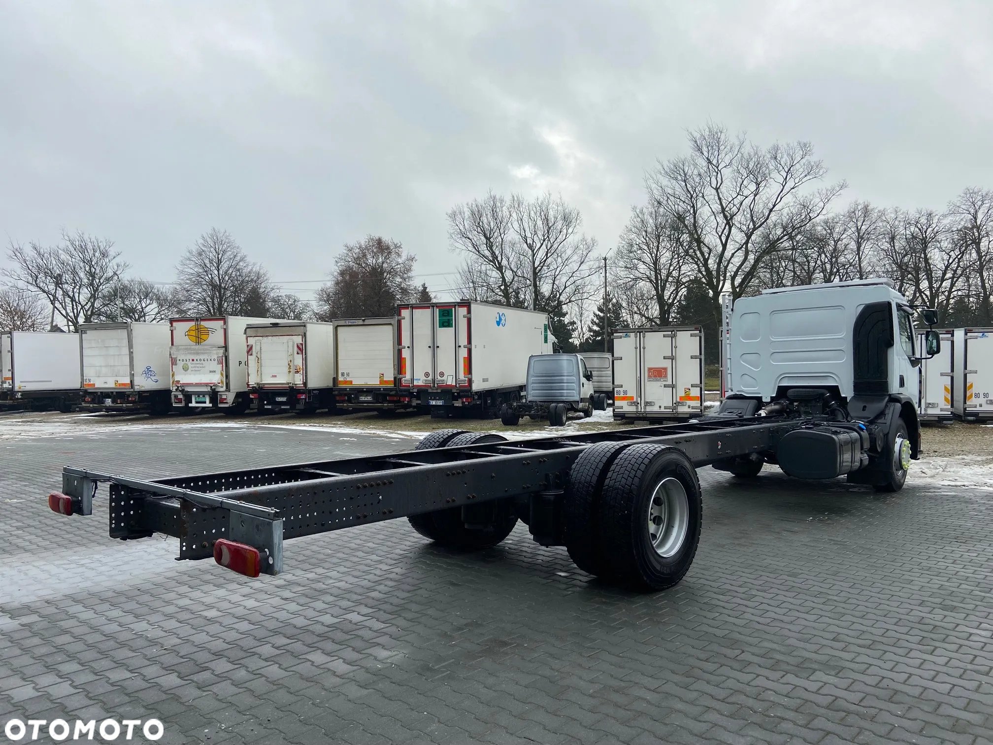 Renault PREMIUM 270 DXI  PODWOZIE DO ZABUDOWY - 3