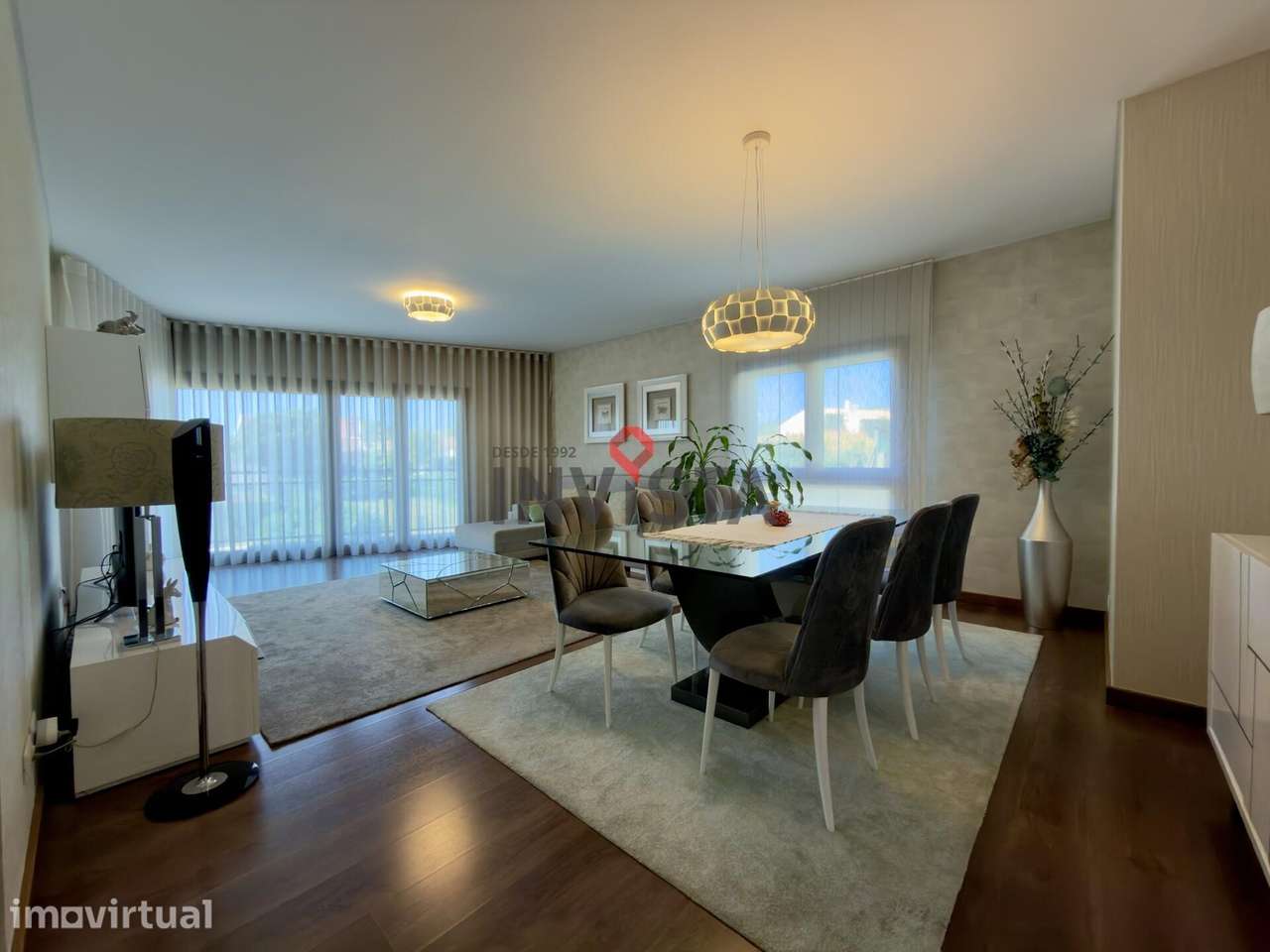 Apartamento T3 no condomínio Plaza | Urbanização Malvarosa - Grande imagem: 5/24