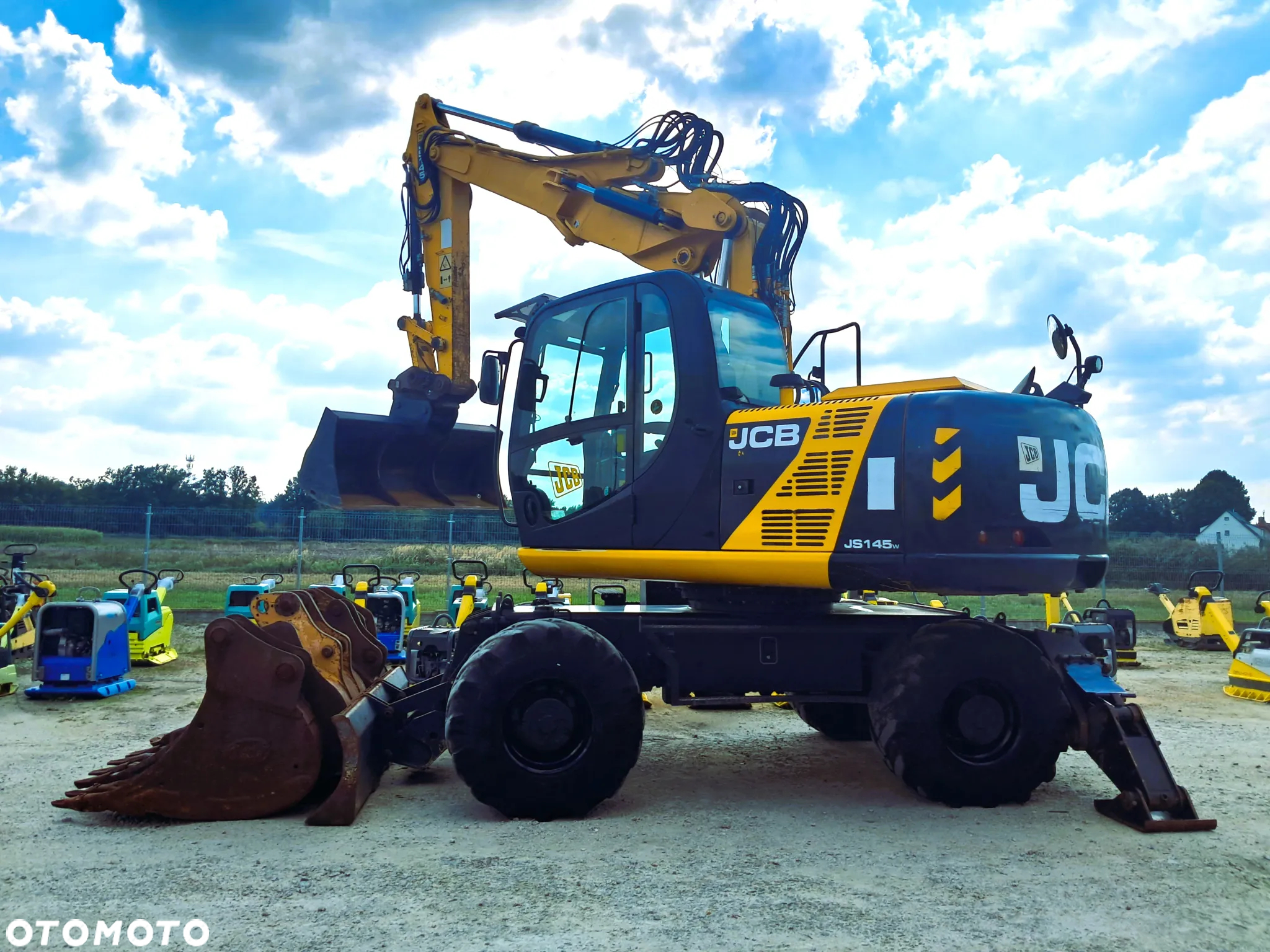 JCB JS 145 W TAB - 2