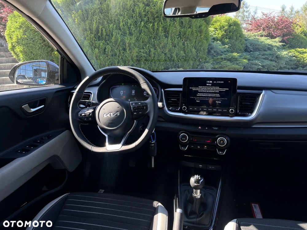 Kia Stonic 1.2 L - 16