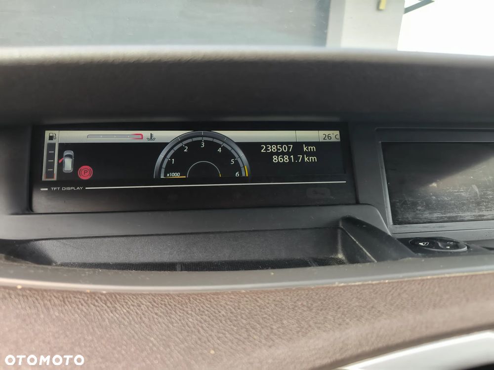 Renault Scenic 1.9 dCi Expression - 9