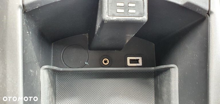 Ford Kuga 1.5 EcoBoost FWD Titanium ASS MMT6 - 18