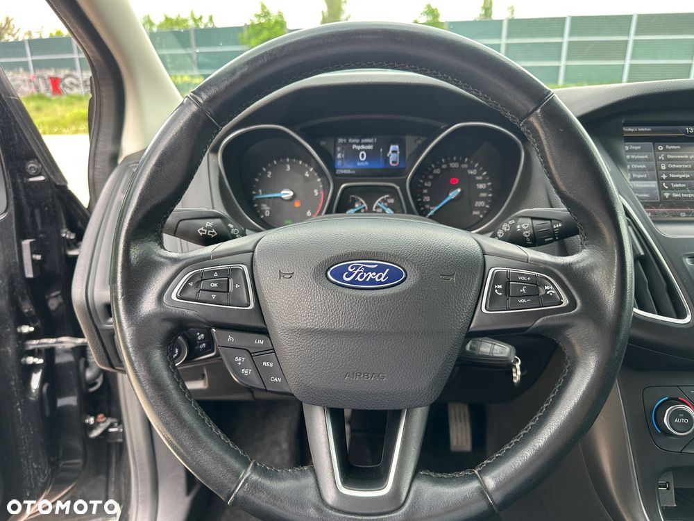 Ford Focus 1.6 TDCi DPF Titanium - 17
