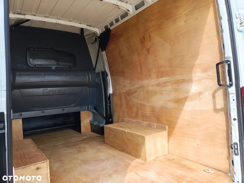 Iveco Daily 35C17 - 32