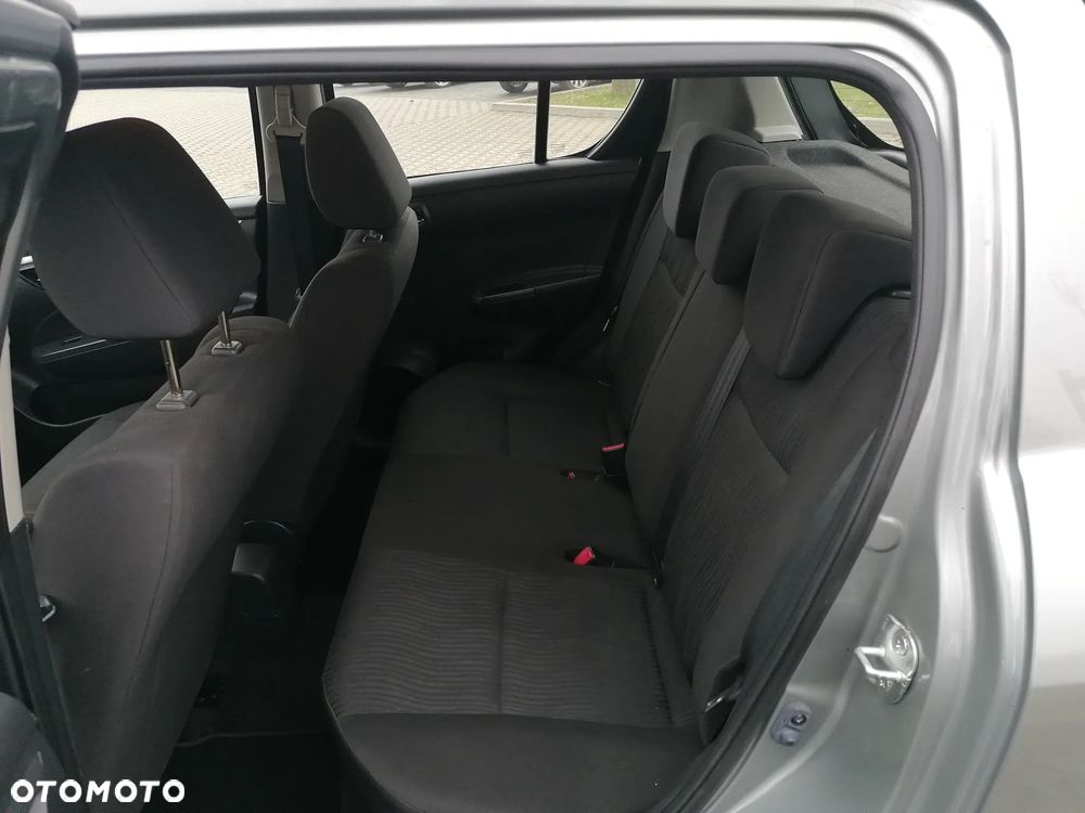 Suzuki Swift - 17