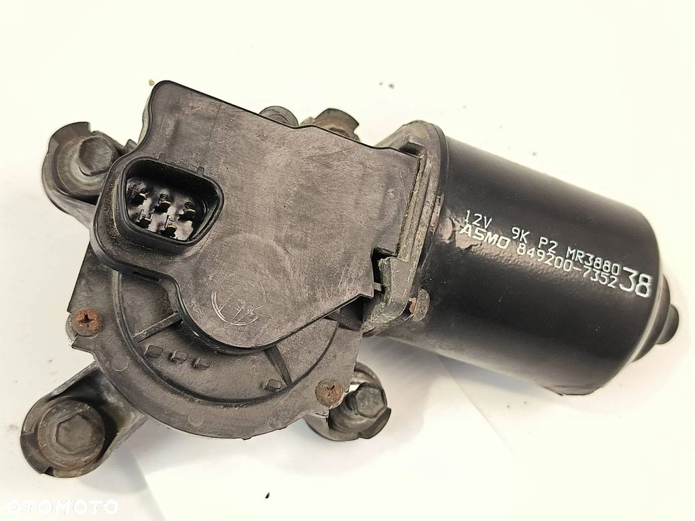 Silniczek wycieraczek 8492007352 Mitsubishi Pajero 2008 SUV Diesel 147kW 3200cm³ - 3